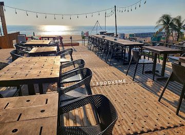 bangladesh/cox-s-bazar/inani-beach/bar/senorita-beach-cafe