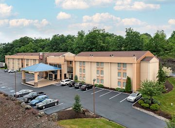 pennsylvania/delaware-water-gap-national-recreation-area/bar/best-western-plus-poconos-hotel