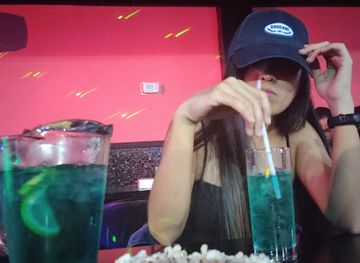 united-arab-emirates/al-ain/bar/peach-garden