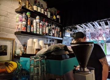 new-zealand/otago/bar/indigo-room