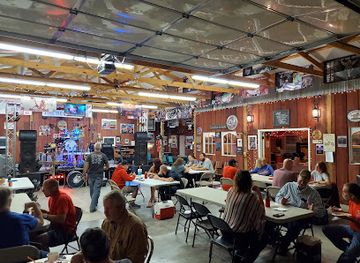 kansas/hutchinson/bar/the-red-shed