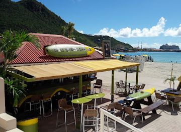 sint-maarten/cul-de-sac/bar/dirty-sanchez-crew-bar
