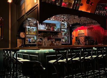 greece/thessaloniki/bar/franky-s-funky-wine