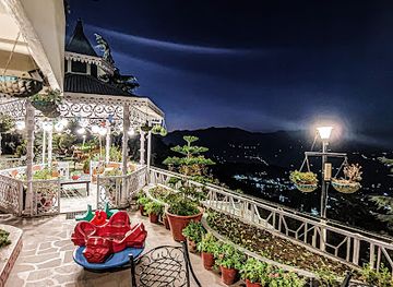 india/himachal-pradesh/bar/tipsy-yake-a-rooftop-bar-grill-hotel-mount-view