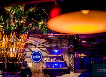 india/delhi/hauz-khas-village/bar/hauz-khas-official