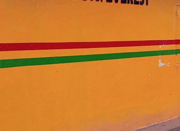 guinea/nzerekore-region/bar/bar-everest