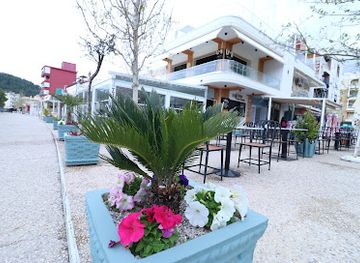 albania/himara/bar/to-steki-sti-gonia