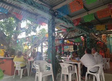 mexico/cozumel/bar/mangalitos