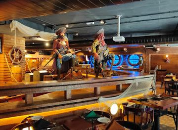 india/chennai/adyar/bar/black-pearl