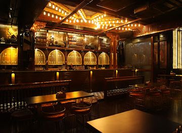 india/kolkata/park-street-area/bar/the-lords-and-barons