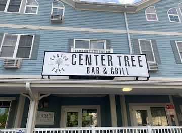 massachusetts/wachusett-mountain-ski-area/bar/center-tree-bar-grill