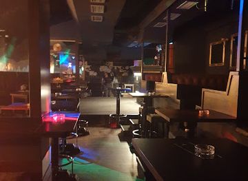 bosnia-and-herzegovina/mostar/bar/golden-pub