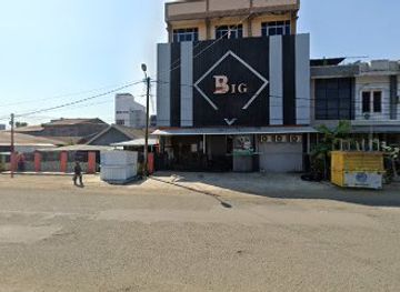 indonesia/west-sulawesi/bar/big-bar-mamuju