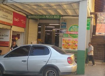 guatemala/chichicastenango-market/bar/despensa-familiar