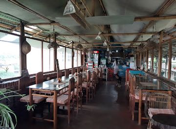 nepal/eastern-development-region/bar/leela-s-eco-cafe