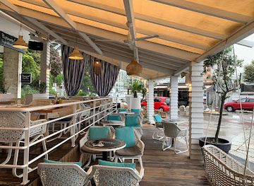 croatia/opatija/bar/hemingway-bar-opatija