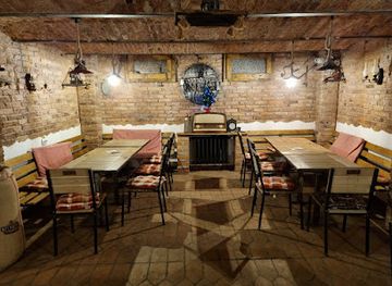 romania/brasov/bar/old-city-pub-by-csiki-sor