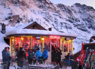 switzerland/bernese-oberland/bar/gondelbar