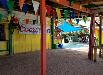 puerto-rico/vieques/bar/bar-la-nasa