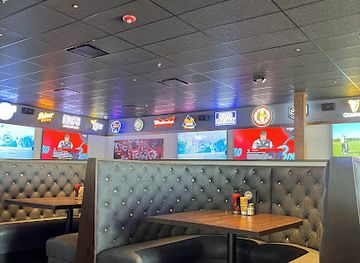 kansas/tallgrass-prairie-national-preserve/bar/the-bar-prairie-village