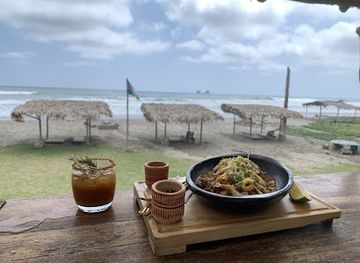 ecuador/ayampe-beach/bar/mali-thai-asian-fusion
