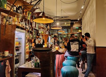 netherlands/rijnmond/bar/the-rumah