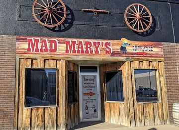 south-dakota/lake-oahe/bar/mad-mary-s-steakhouse-saloon