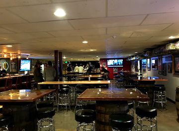 utah/solitude-mountain-resort/bar/a-bar-named-sue