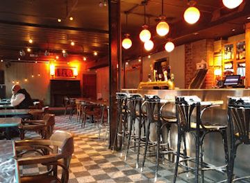 canada/monteregie/bar/bar-courcelle