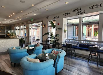 maine/acadia-national-park/bar/the-loft-raw-bar-and-seafood-grill