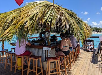 antigua-and-barbuda/saint-john/bar/kon-tiki-bar-and-grill