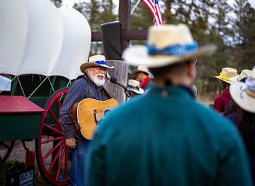 south-dakota/custer-state-park/bar/hayride-chuckwagon-cookout-at-blue-bell-lodge