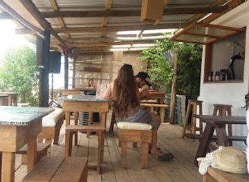 uruguay/valizas/bar/creperia