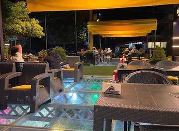 lebanon/baalbek/bar/classic-food