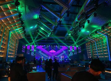 indonesia/south-sulawesi/bar/venn-club-bar