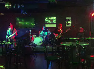 Jake's Bar & Grill