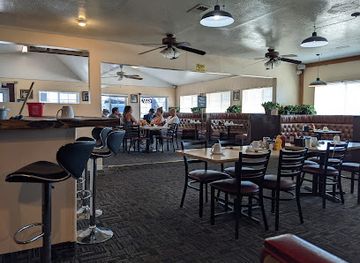 nevada/esmeralda-county/bar/strawberry-hill-diner