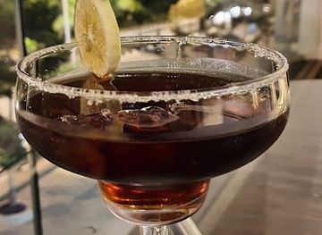 rwanda/eastern-province/bar/y-t-cocktail-bar-and-creperie