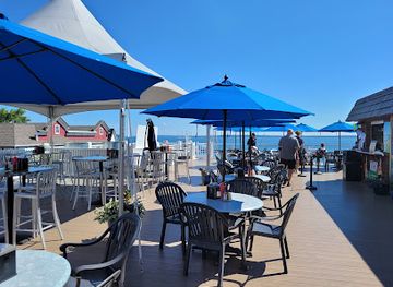 wisconsin/bayfield/bar/the-deck