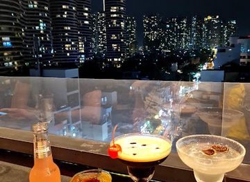 vietnam/ho-chi-minh-city/binh-thanh-district/bar/co