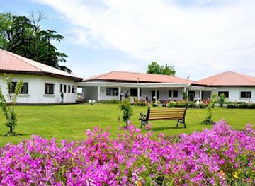 india/kashmir-great-lakes/bar/swift-house-boat