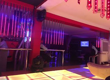 nigeria/abuja/bar/sofa-lounge