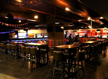 india/kolkata/salt-lake-city/bar/pour-house