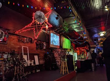 tennessee/ruby-falls/bar/jj-s-bohemia