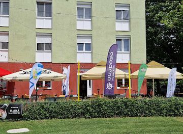 hungary/somogy/bar/bazis-cafe