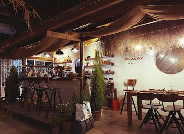 vietnam/da-lat/bar/ghe