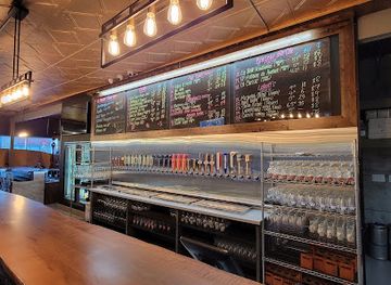 canada/fundy-national-park/bar/artisan-brewing-co