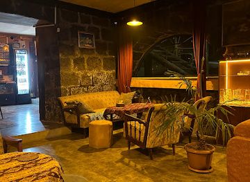 armenia/ararat/bar/hin-tun-pub-caffe-bar