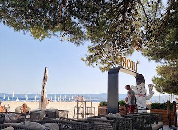 croatia/brac-island/bar/litore