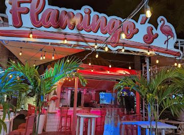 aruba/boca-catalina/bar/flamingo-s-cocktail-bar